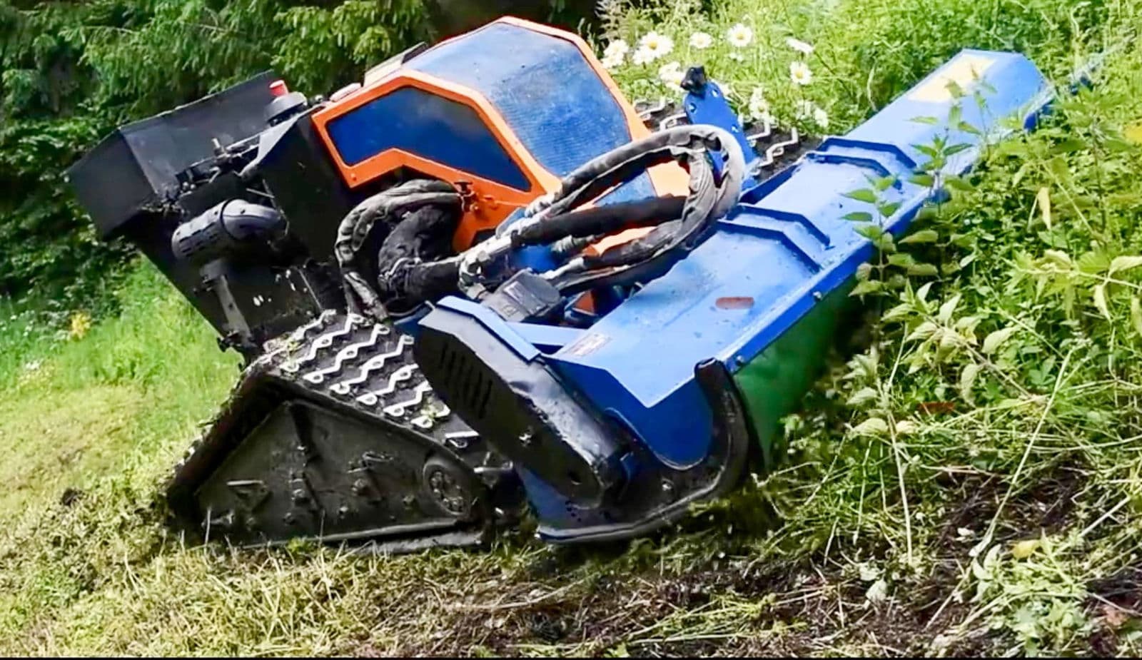 Kosiarka samobieżna Irus Deltrak 20