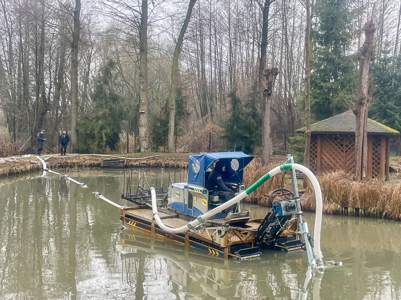 Kosiarka pływająca Truxor – realizacja