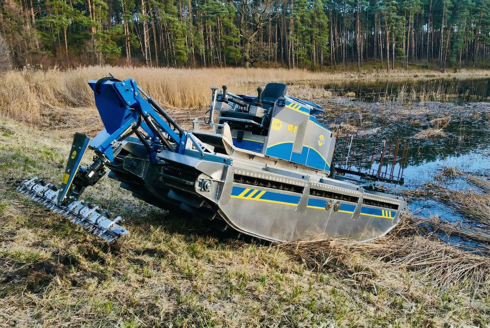 Kosiarka pływająca Truxor T40 Amphibia
